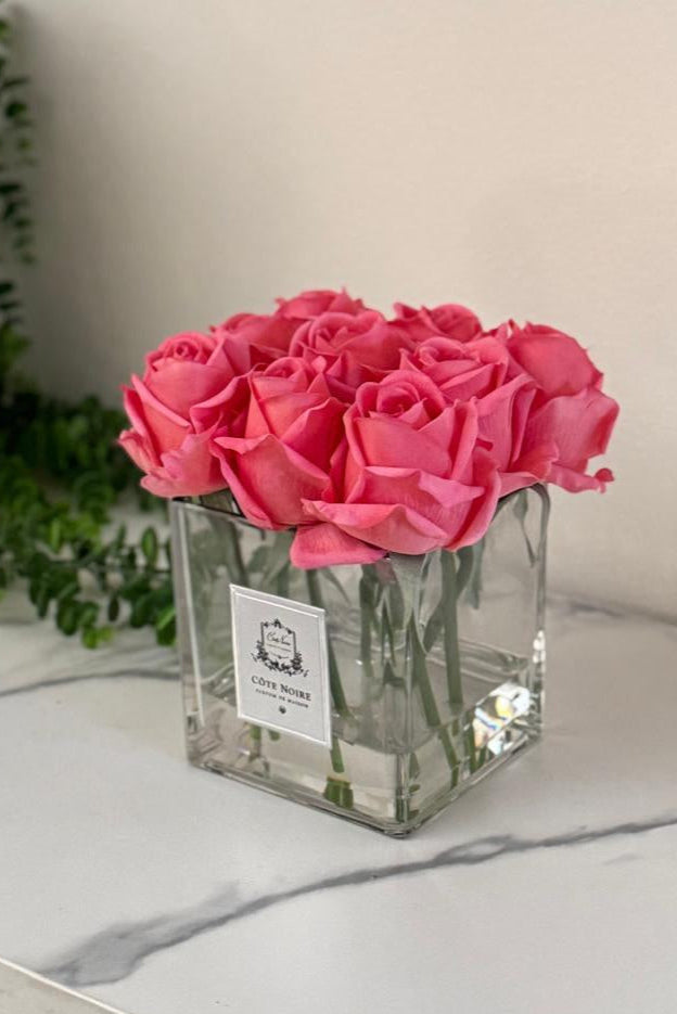 Cote Noire Couture 9 Rose Buds - Square Clear Vase Silver & Peach - SVS905