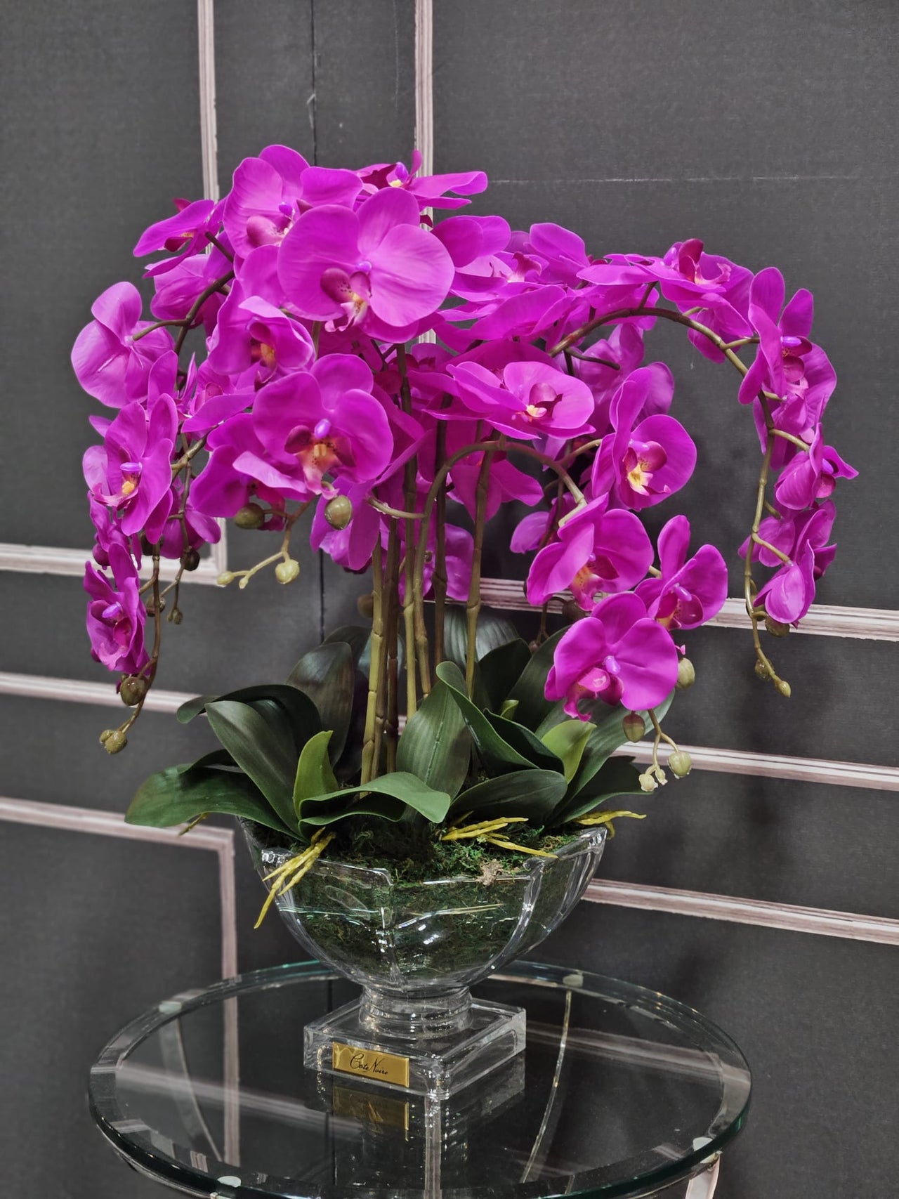 Cote Noire Luxury Centrepiece Orchid Bouquet - Fuchsia & Gold badge - CP009