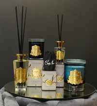 Cote Noire 450g Candle - Dark Vessel with Gold Badge - Pink Champagne