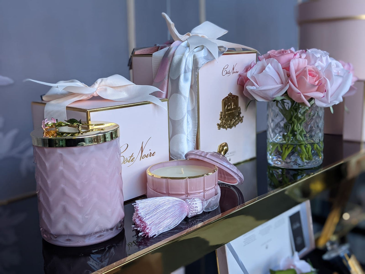 Cote Noire Charente Rose scented Herringbone Candle with Scarf - Pink & Gold - Rose Brooch - HCG04