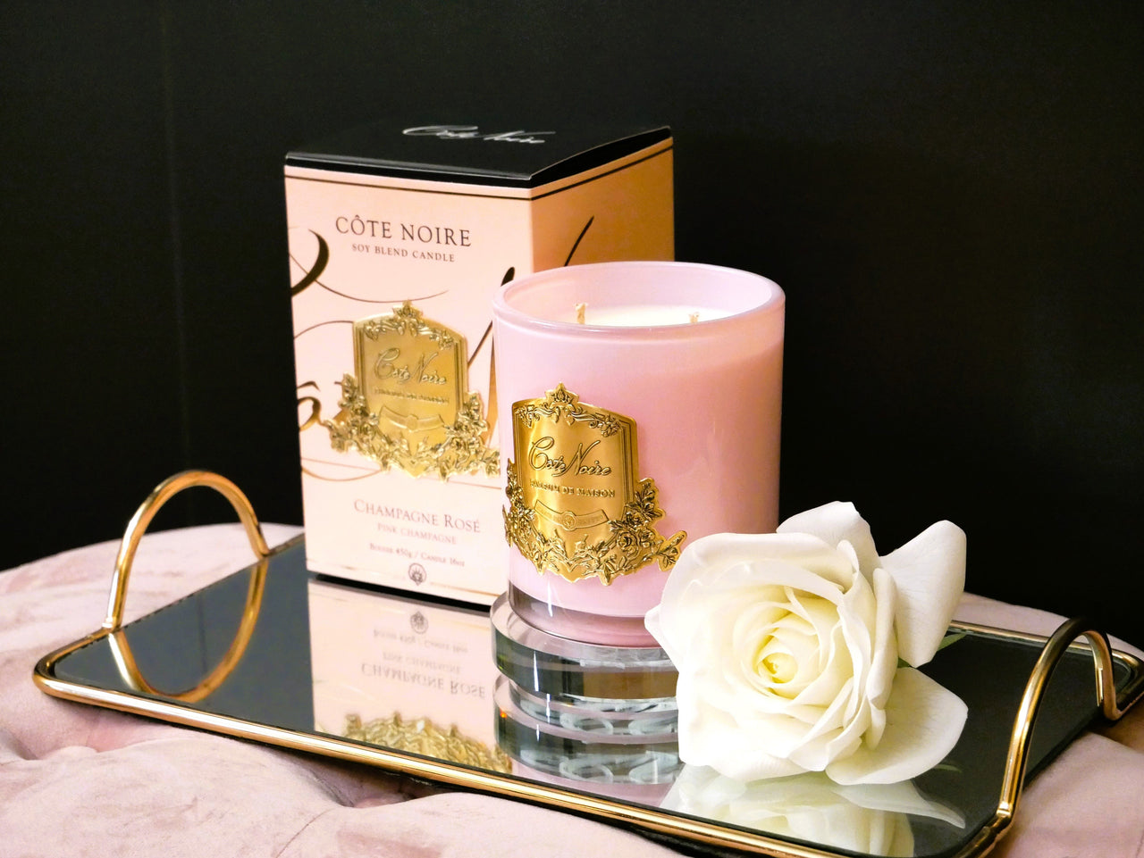 * LIMITED EDITION CANDLE * PINK VESSEL 450G CANDLE IN PINK CHAMPAGNE WITH CRYSTAL GLASS LID