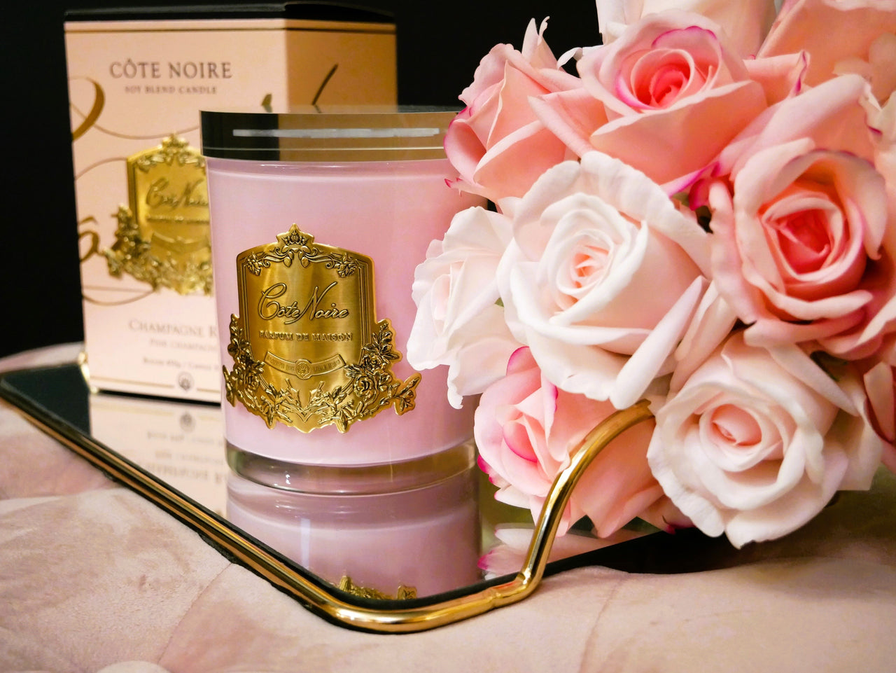 * LIMITED EDITION CANDLE * PINK VESSEL 450G CANDLE IN PINK CHAMPAGNE WITH CRYSTAL GLASS LID