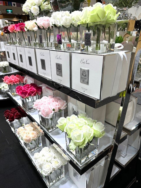 Cote Noire Couture 4 Rose Buds -Square Clear Vase Silver & White - SVS401