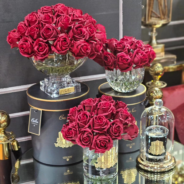 Cote Noire Luxury Centrepiece 37 Rose Bud Bouquet - Red & Gold Badge CPRB04