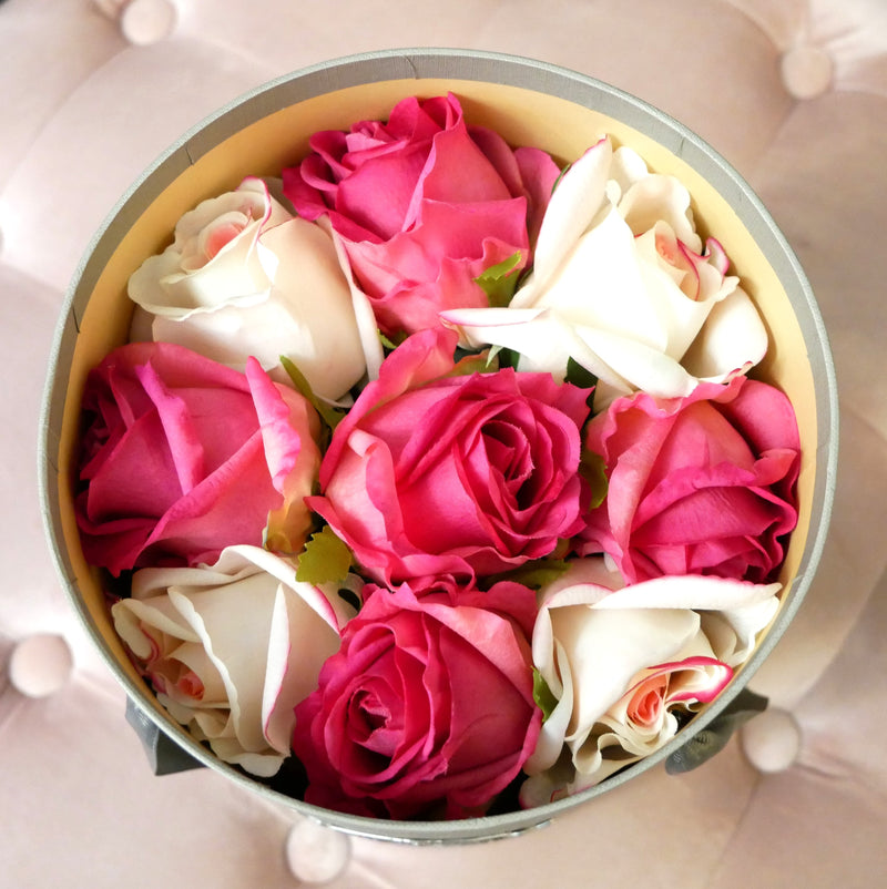 NEW - PREMIUM BOUQUET - MIXED MAGENTA & BLUSH ROSE BUDS - CLEAR GLASS - MBS01