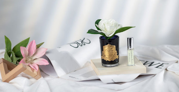Côte Noire Perfumed Natural Touch Single Gardenias - Black - GMGB01