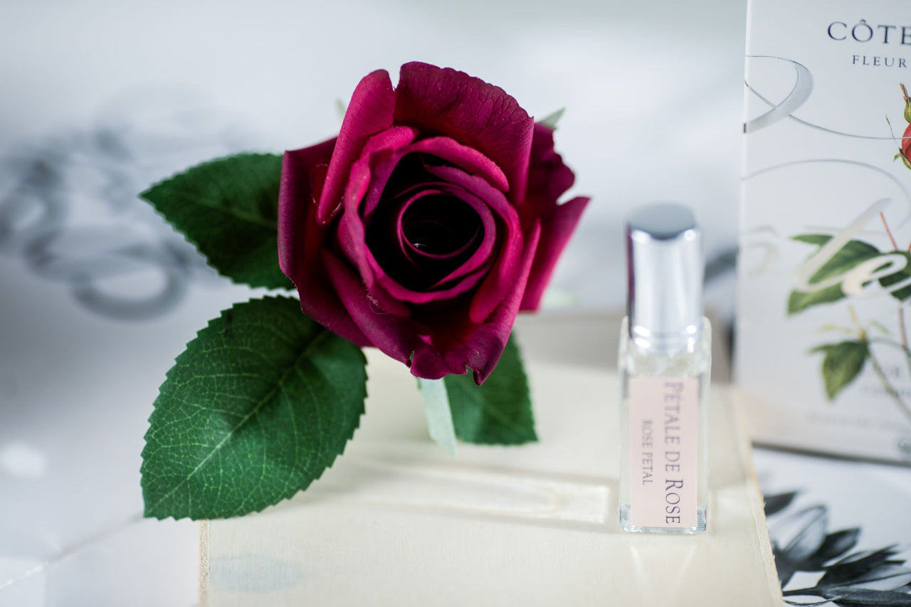 Côte Noire Perfumed Natural Touch Rose Bud - Black - Carmine Red - GMRB44