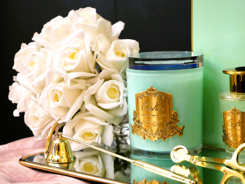 * LIMITED EDITION CANDLE * JADE BLUE VESSEL 450G CANDLE IN PERSIAN LIME WITH CRYSTAL GLASS LID