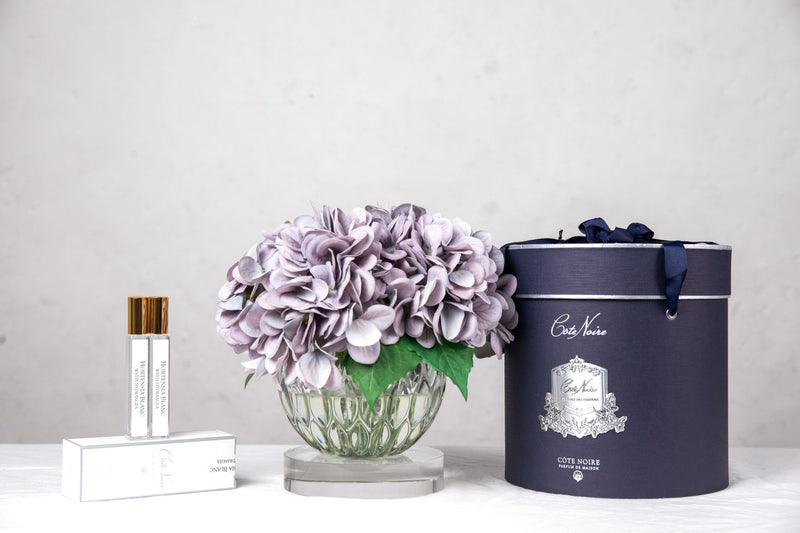 Cote Noire - Luxury Range Hydrangea's - Blue - Crystal Vase - LHY05